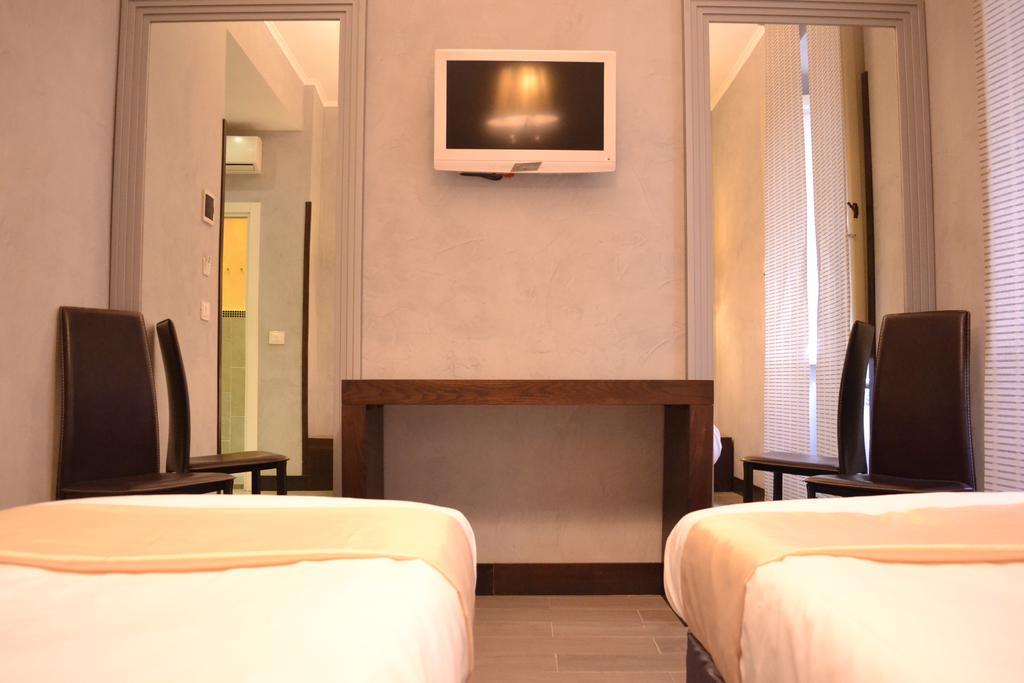 Tiburtina House Hotel Roma Exterior foto