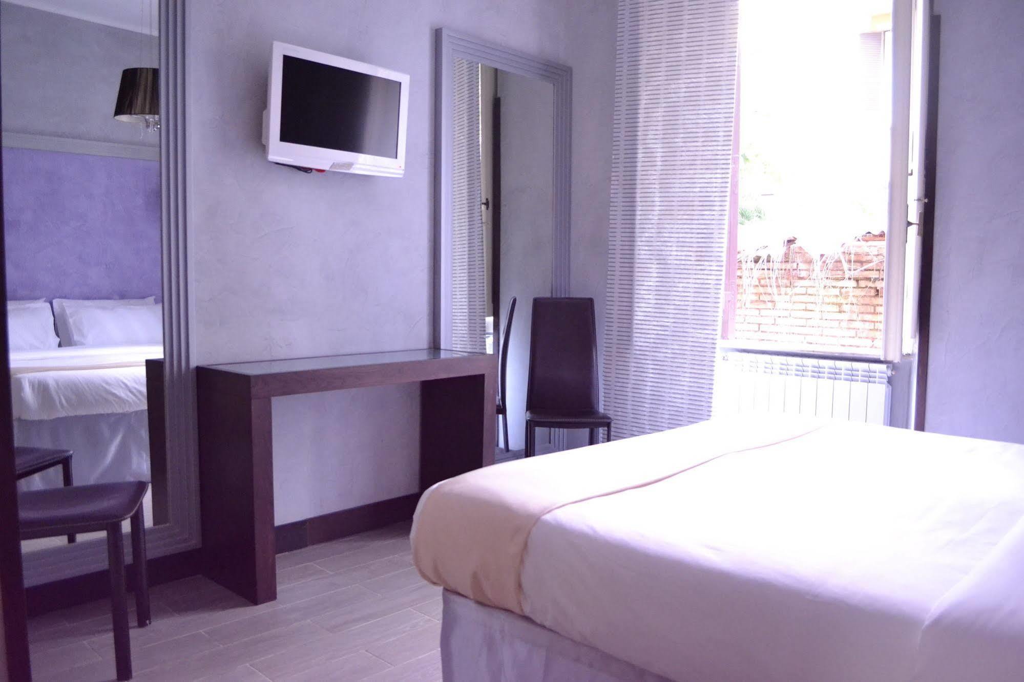 Tiburtina House Hotel Roma Exterior foto